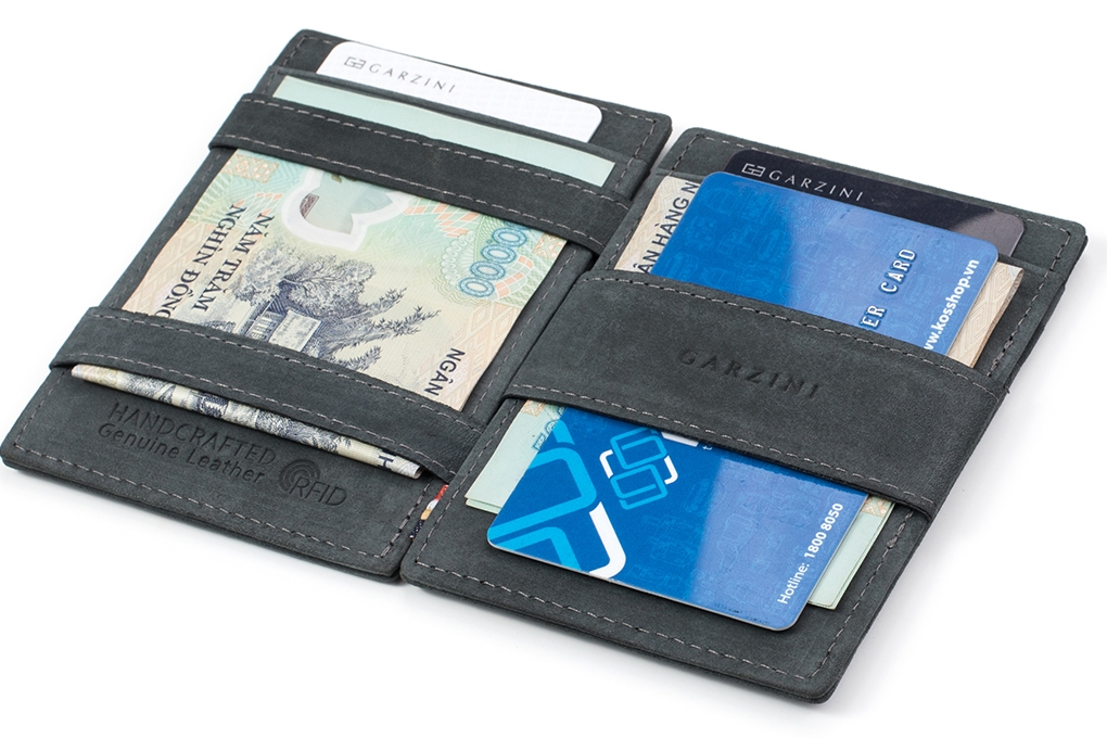 Ví Garzini Magic Wallet – Carbon Black ngăn chứa