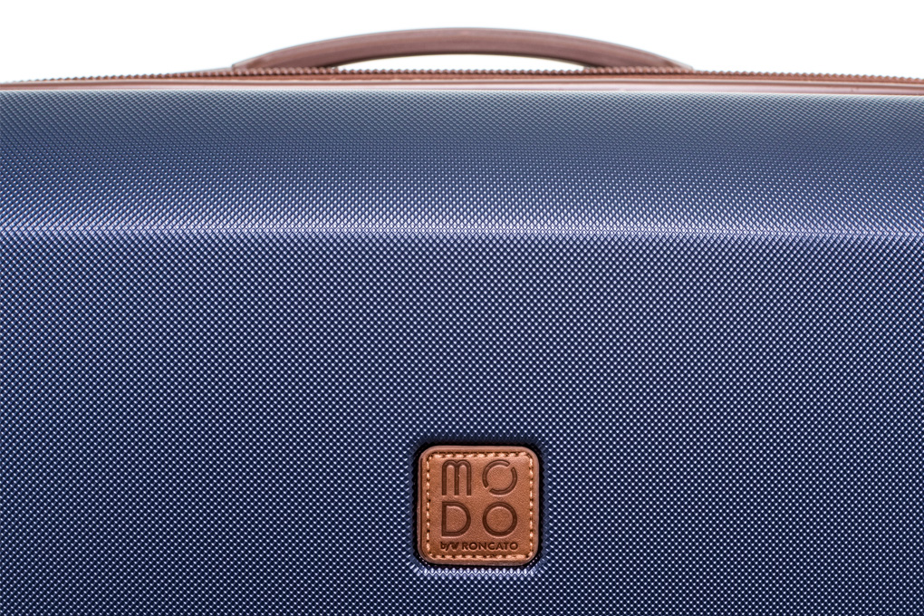 Vali Modo by Roncato Classic size L (28 inch) - Dark Blue chất liệu