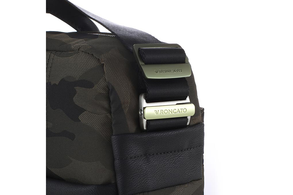 T&uacute;i Roncato Borsa Boston xanh r&ecirc;u kiểu d&aacute;ng