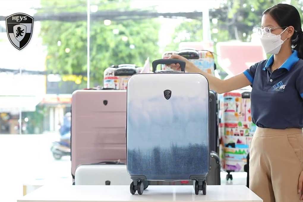 Vali Heys Blue Tie-Dye size L (30 inch) video sản phẩm 1