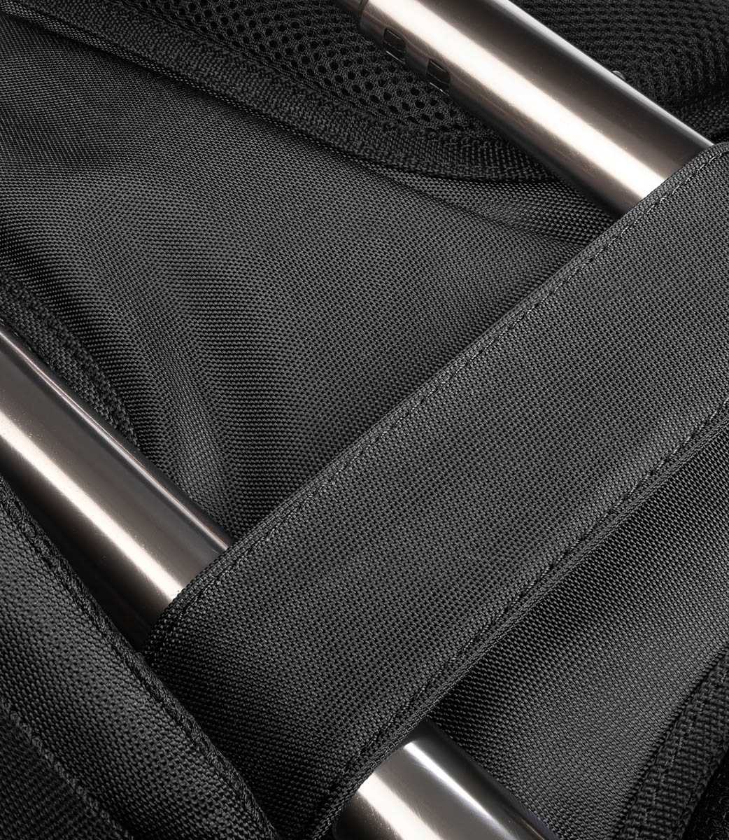 Balo Tucano Lato 14&rdquo;- Black kết hợp với vali