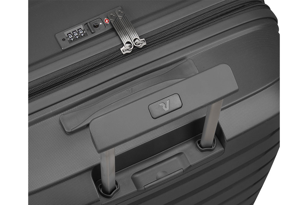 Vali Roncato Butterfly size L (30 inch) - Antracite tay cầm