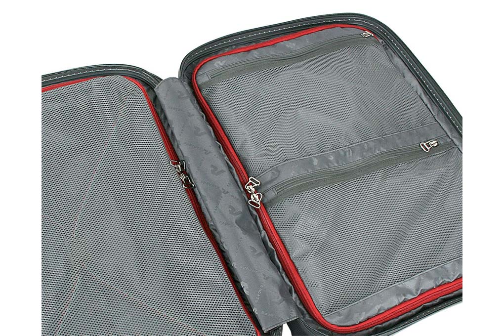 Vali Roncato Premium 2.0 size M (24 inch) - Bạc Nội Thất Rộng Rãi