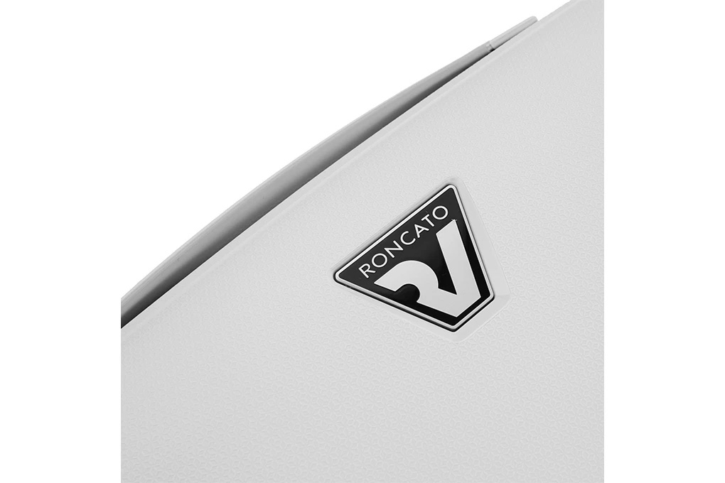 Vali Roncato Ypsilon 2.0 size S (20 inch) - Pearl Logo Nổi Bật
