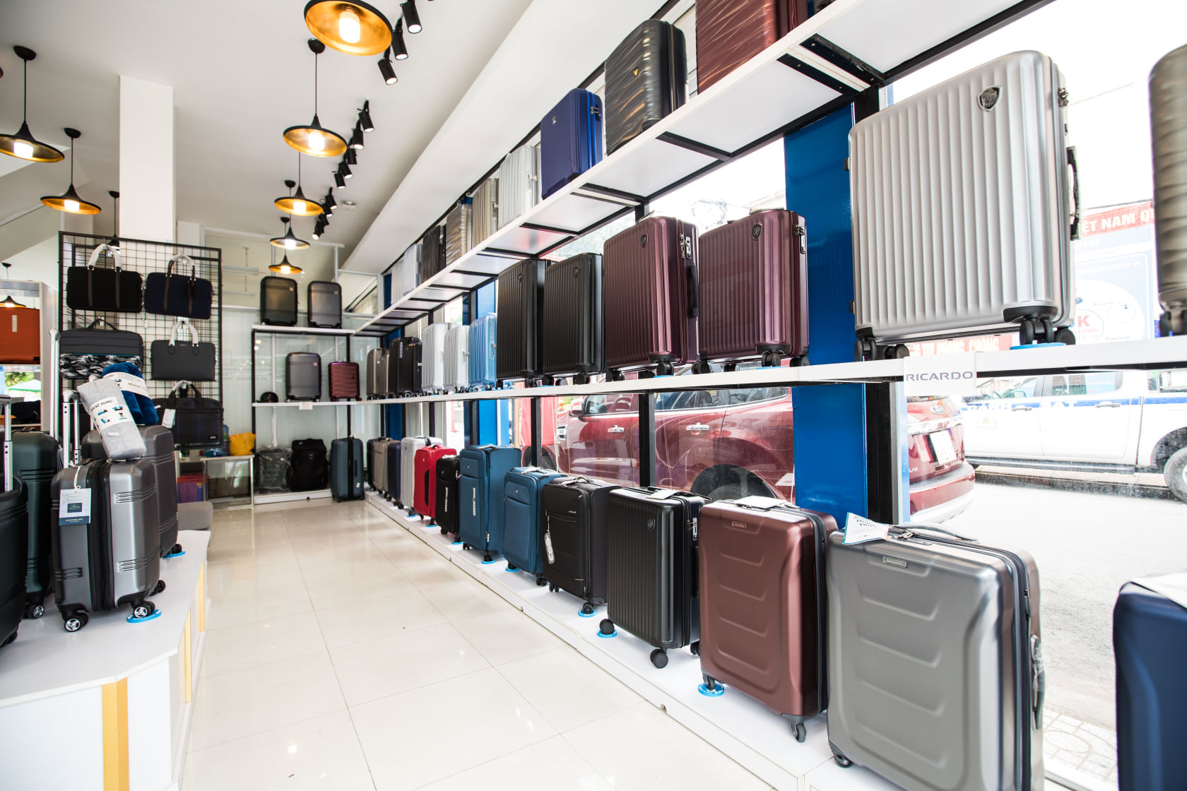 Cửa hàng vali gần đây: 4 địa điểm mua sắm không thể bỏ lỡ