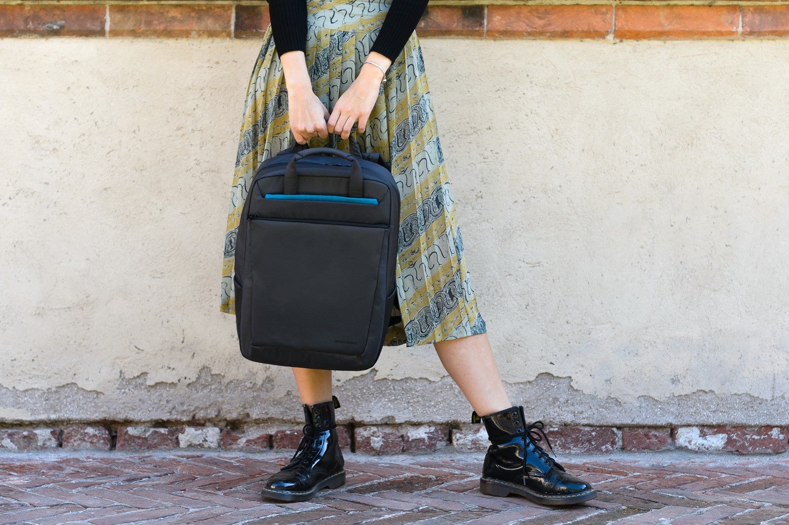 Balo nữ mini hàng hiệu đầy cá tính