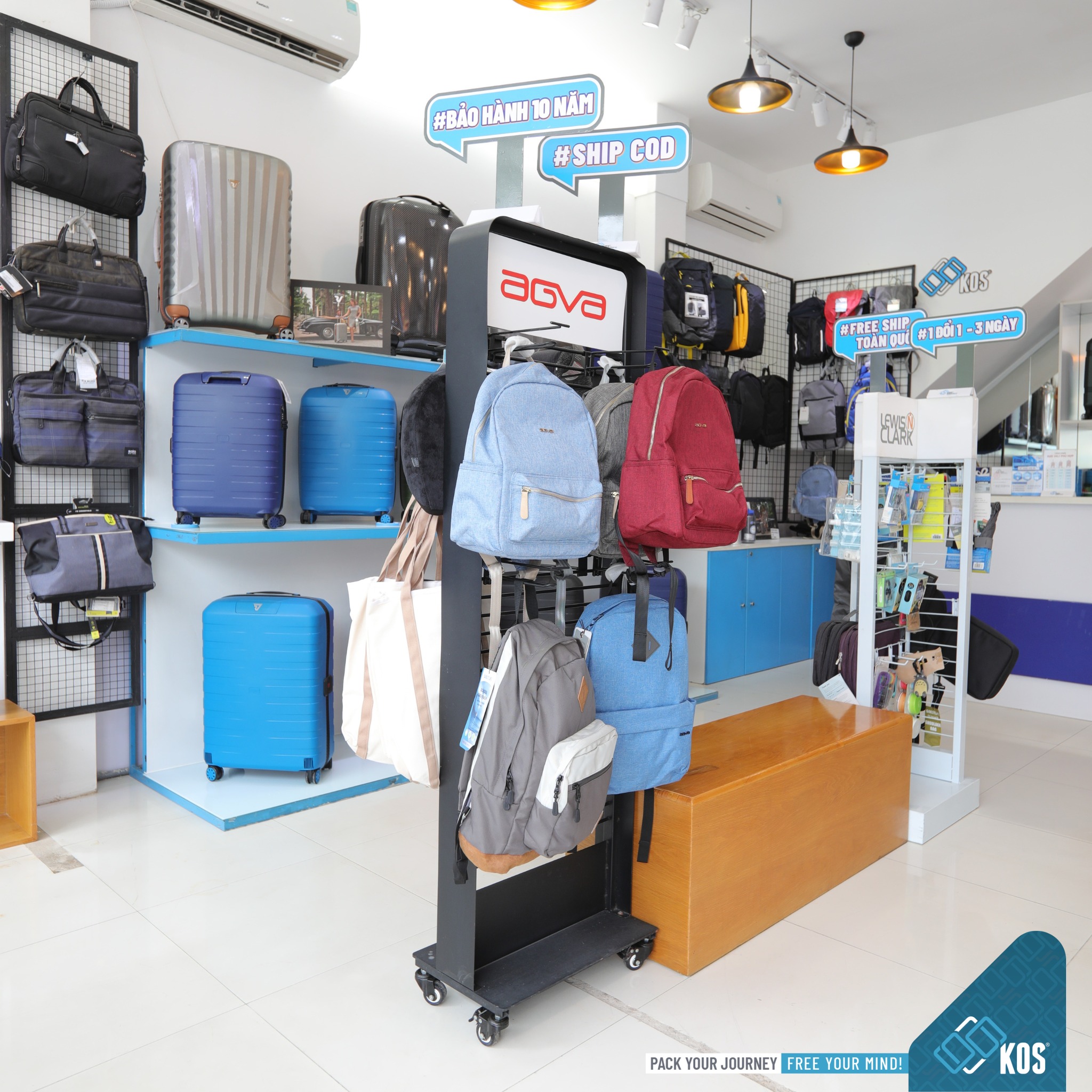 Khám phá KOS Shop - Địa chỉ bán balo đẹp ở Hà Nội