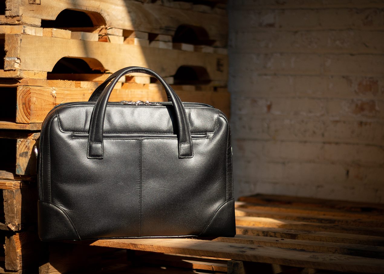 Cặp da công sở nam tphcm mua ở đâu chất lượng cao?