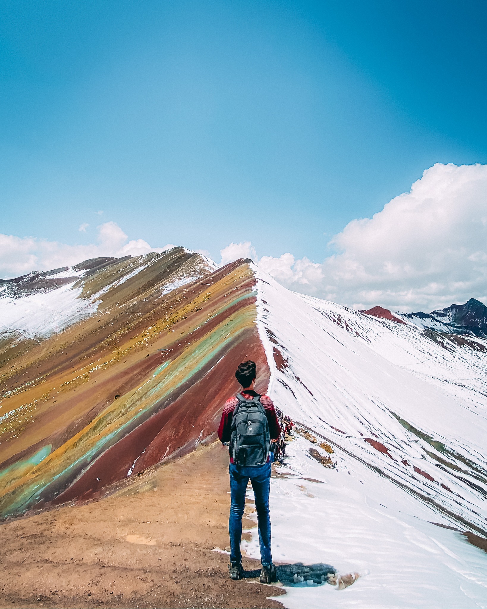 Balo đựng laptop và quần áo phải đáp ứng những tiêu chí gì?