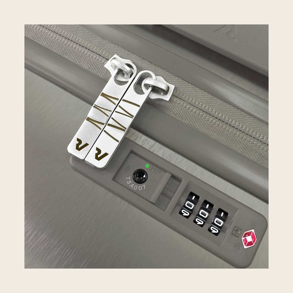 C&agrave;i lại mật khẩu vali