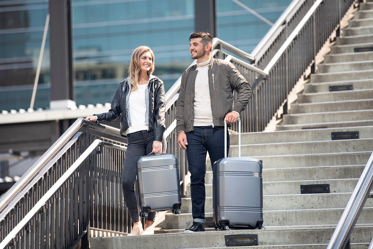 Những loại vali được mang l&ecirc;n m&aacute;y bay