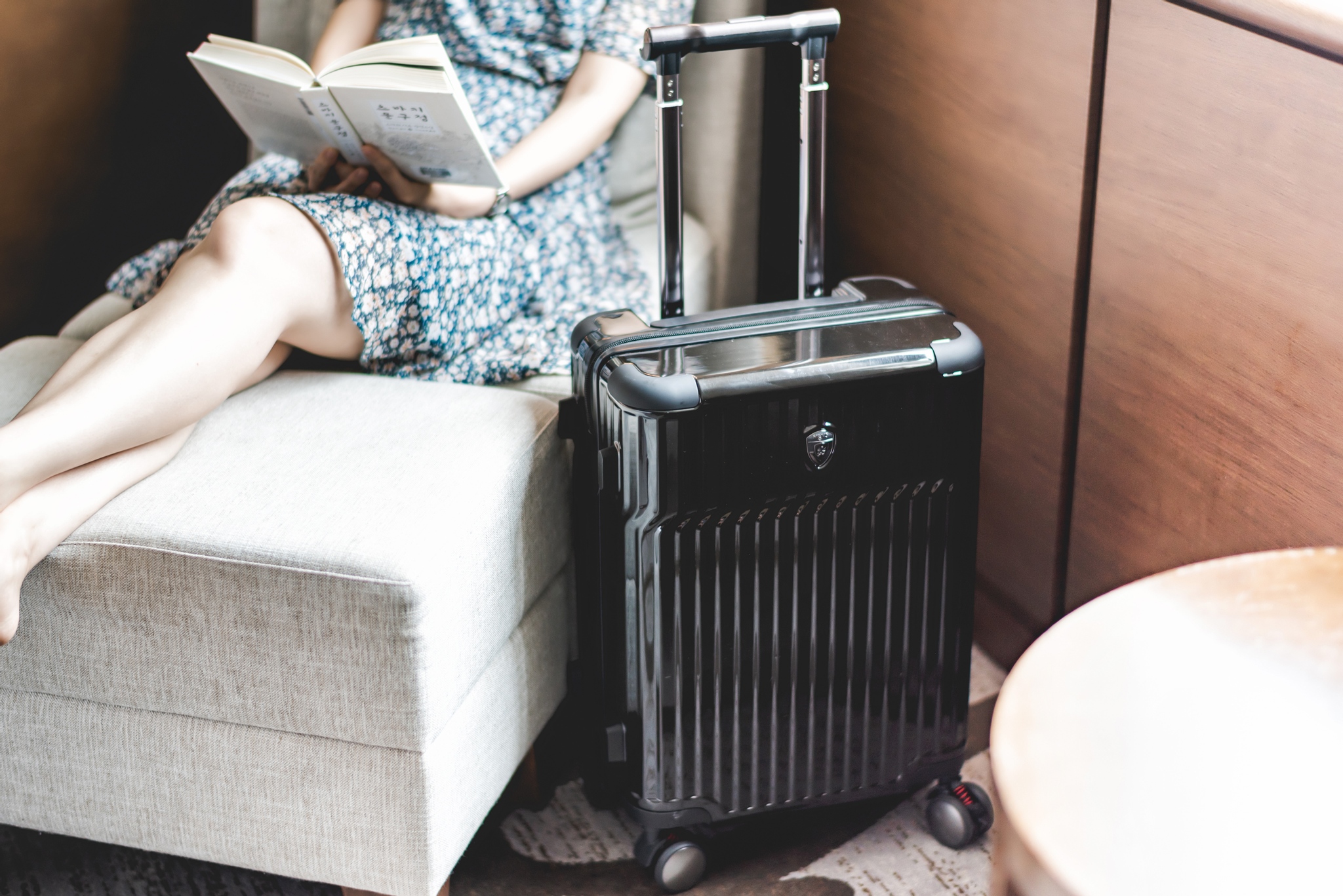 Quy định vali x&aacute;ch tay l&ecirc;n m&aacute;y bay hiện đại