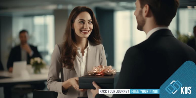 Gợi ý top 8 quà tặng chia tay sếp nữ phù hợp