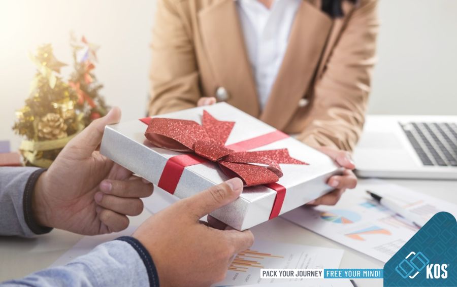 Lựa chọn quà tặng 20/10 công sở phù hợp với nữ đồng nghiệp