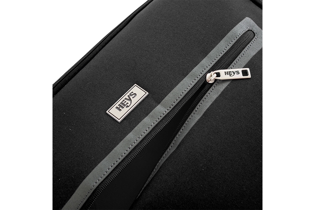 Vali Heys Xero G Size L (30 inch) - Black chất liệu bền